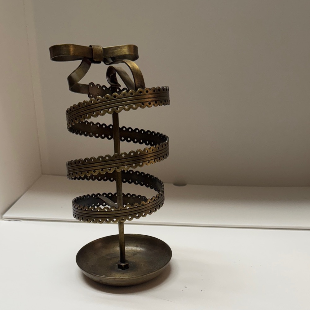Elegant Bronze Spiral Candle Holder